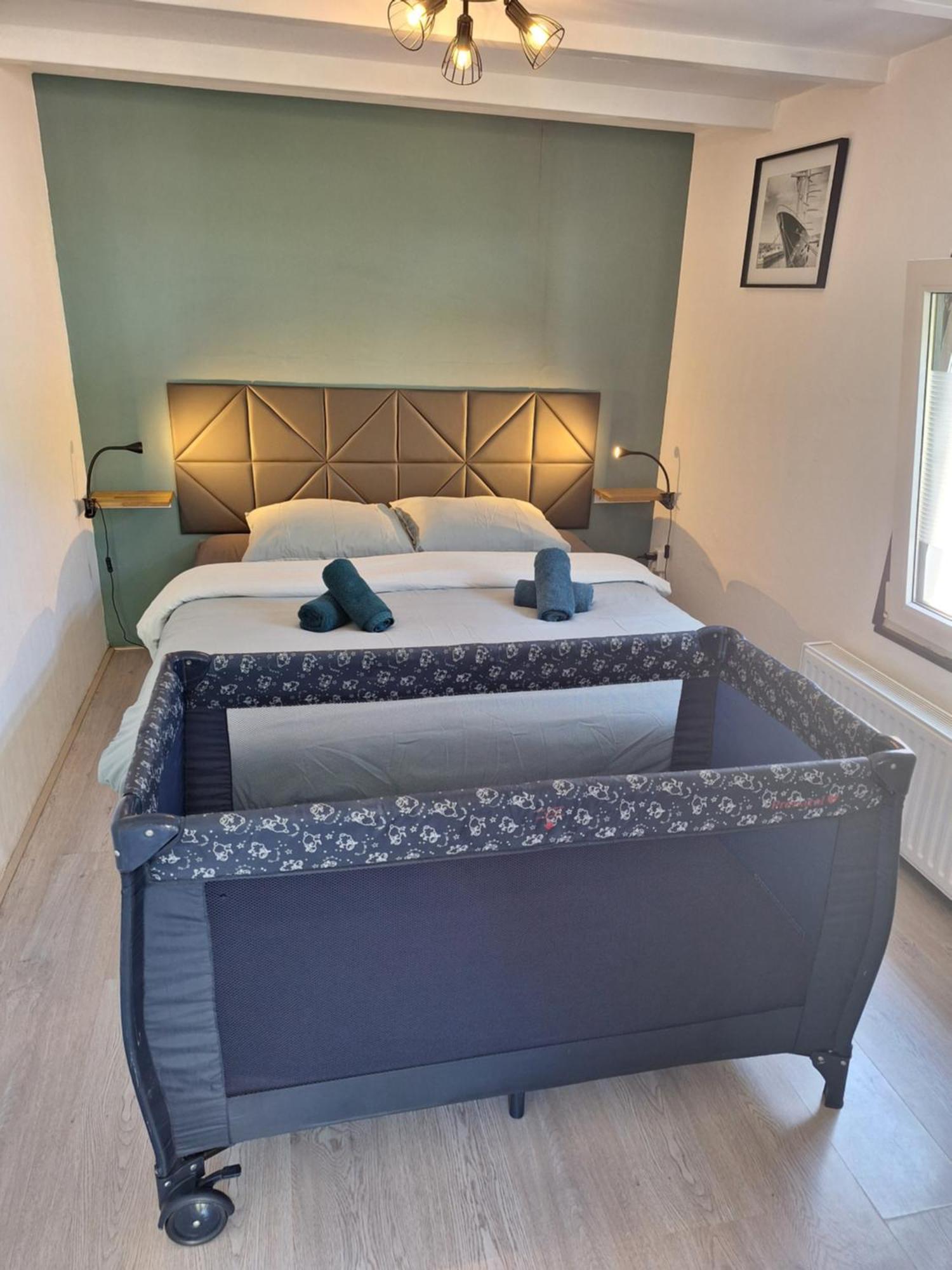 Stelle Maris, Nice Place In Heinkenszand, 2 Bedrooms, Outdoor Swimming Pool, Wifi Smart Tv And Privacy Bagian luar foto